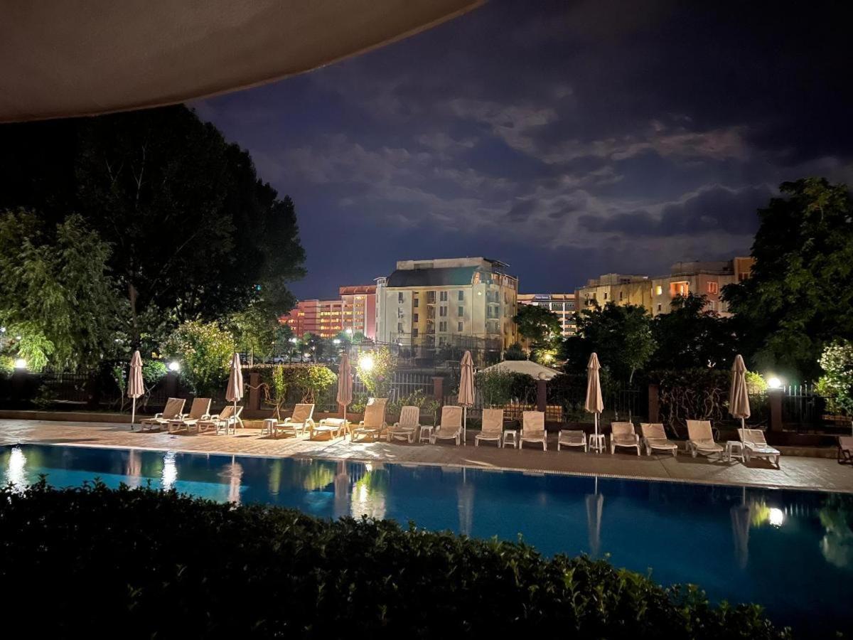 Alex Deluxe Apartments Slăntjev Brjag Exteriör bild